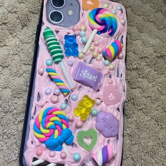 iPhone 11 Cases! You will be the talk of any party! - Picture 7 of 9